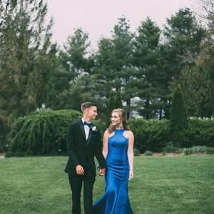 Meet your Posher, Levi